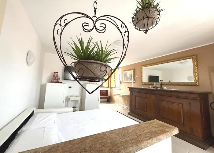 The Granny\'S A Cozy House